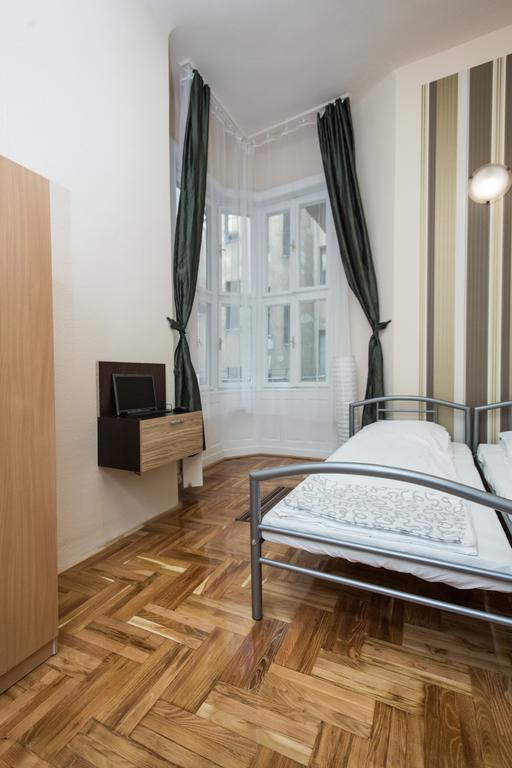 Riverside City Budapest Eksteriør billede